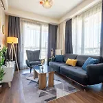 Hotel Plushome