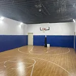 Plushome Hotel